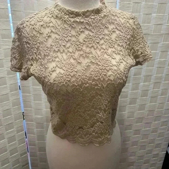 Ambiance Tops - Ambiance Cream Lace Top Size Large, Stretchy Material Great Condition, No Snags